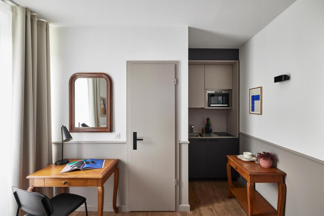Base Apart-hotel *